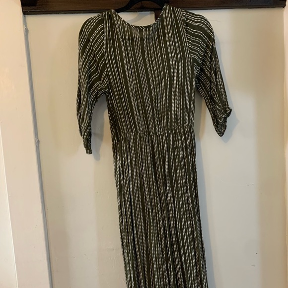 Wren and Ivory Maternity Maxi Dress - Picture 3 of 12